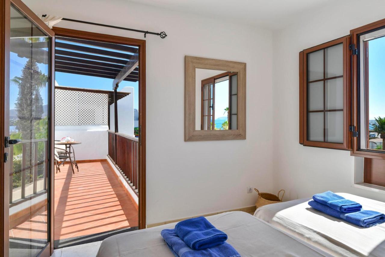 Puerto Chico 2 Appartement Playa Blanca  Buitenkant foto